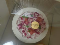 -半勺舒舒生日蛋糕店