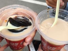 -八婆婆烧仙草(曾厝垵店)