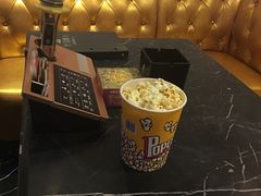 -皇马纯KTV·量贩·聚会(民治店)
