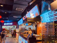 -好吃街美食城(八一广场店)
