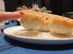 网格黑毛猪肉生煎包-三利音·玖弄小鲜(浦东嘉里城店)