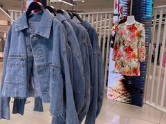 -ZARA(大上海时代广场店)