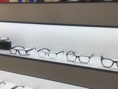 -优视力蔡司眼镜验配中心(越秀城市广场奥莱店)