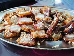 -香猪美食(中心店)