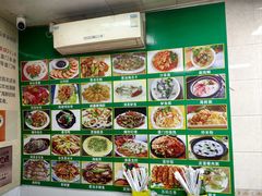 -亚忠小吃店(曾厝垵店)