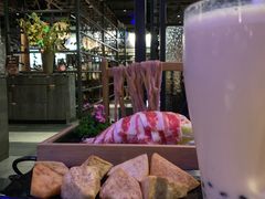 大红袍珍珠奶茶-湊湊火锅·茶憩(杭州湖滨银泰in77店)