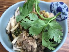 -九斤黄三黄鸡专卖店