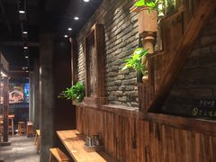 -弄堂咪道-饭香·面香·馄饨香(钦州北路田尚坊店)