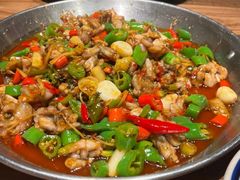 仔姜爆牛蛙-泥糊破店小酒馆·团建聚餐(南京西路店)