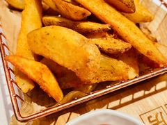 -俄士厨房(环球港店)