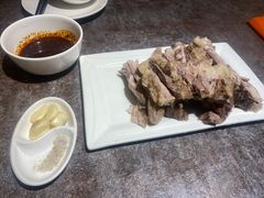 手抓羊肉-贯贯吉·清真餐厅(浙江中路店)