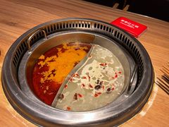 鸳鸯锅-季季红火锅(长沙步行街店)