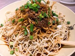 凉面-巴厘龙虾·榜首油焖大虾(洞庭·艺术洋房店)