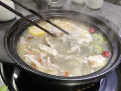 -野迹·石橄榄鸡·烧烤(新洲店)