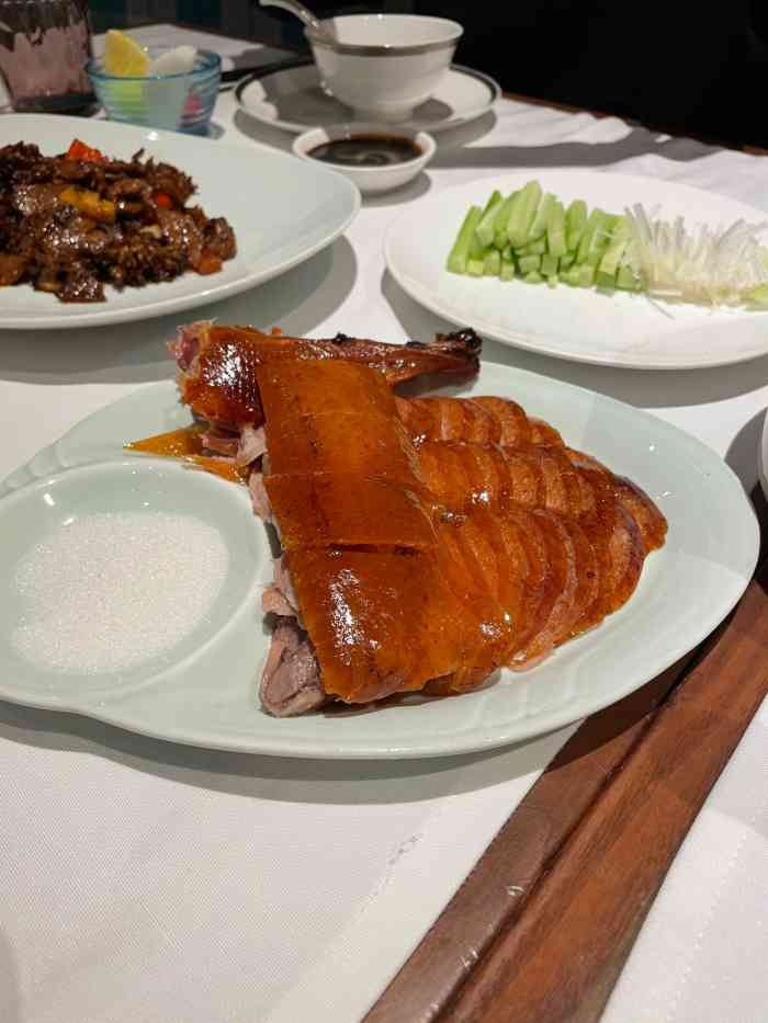 花悦庭·果木烤鸭(九六广场店)-"0999环境没得说～很赞.