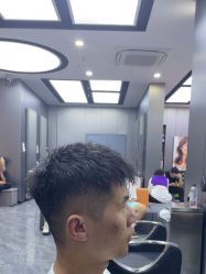 -米可造型烫发染发