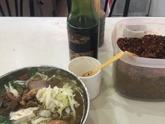 红烧牛肉粉-花溪王记牛肉粉(四季花溪商场店)