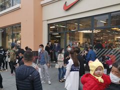-NIKE上海青浦优选体验店