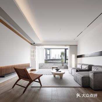 混搭风|爱探店的小姐姐家长这样