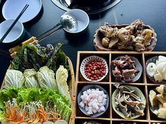 -野菌皇海景野生菌火锅(滨海大道店)