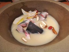 -咕嘟草帽鱼·牛奶一样的鲜鱼汤(包河万达广场创始店)