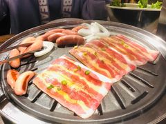 -明洞阿姨·韩式酱蟹烤肉·创意料理(三元桥店)