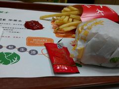 -华莱士·全鸡汉堡(英德世纪店)