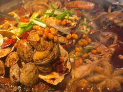 -鸣记脆皮烤鱼·海鲜烤鱼(三八广场店)