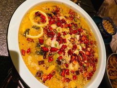 大盘酸菜鸡-丝路金桃·新疆菜(徐汇店)