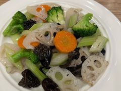 -永記粤菜·五指毛桃花雕鸡煲(九亭店)