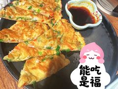 海鲜葱饼-明洞阿姨·韩式酱蟹烤肉·创意料理(三元桥店)