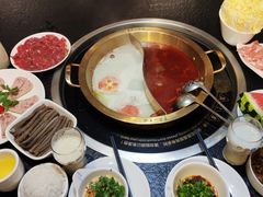 -重庆小天鹅火锅(中商广场店)