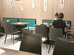 -牛串门串串香(东直门簋街总店)