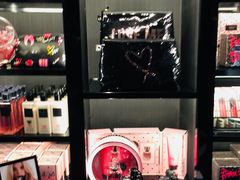 -Victoria's Secret(杭州湖滨银泰in77店)