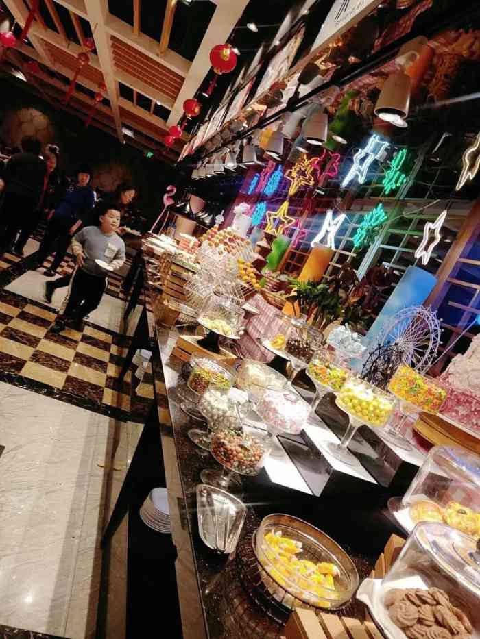佰烧海鲜烤肉自助(世茂国际广场店)