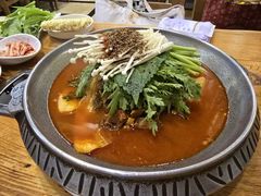 -喇喇排骨火锅·传统韩式脊骨汤(望京西园总店)