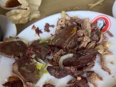 -闫家驴肉老店(华电一校店)