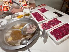 -八合里潮汕鲜牛肉火锅(万科里店)