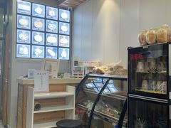 -敖特尔布里亚特美食坊(世纪花苑店)