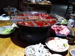 -白乐天毛肚火锅馆(南滨路店)