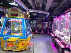 -嗨翻Hi-Fun竞技主题乐园·蹦床亲子生日轰趴(国光1937店)