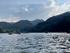 -黔灵山公园-南门售票处