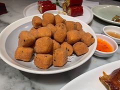 一口豆腐-蝴蝶里·粤菜·点心(滨江龙湖店)
