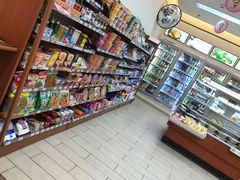 -全家便利店(孩儿巷店)