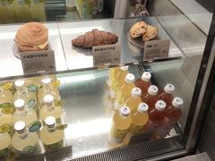 -喜茶(杭州滨江宝龙店)