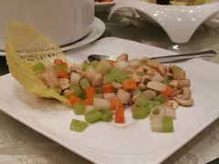 五彩果仁炒鸡丁-白云宾馆·白云宴餐厅