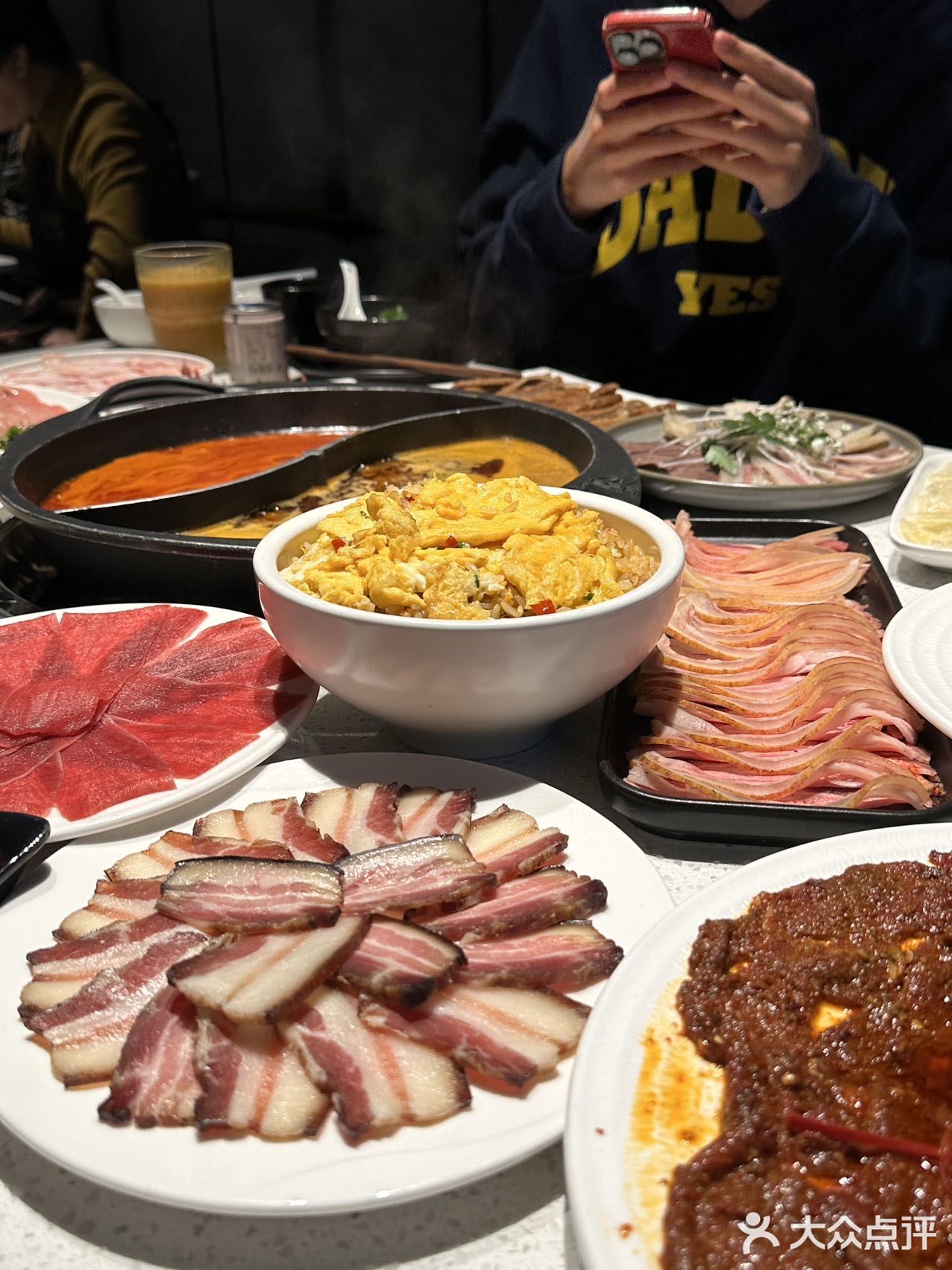 啊啊啊啊！怎么会有这么美的秦彻！
