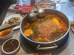 -野山舂·贵州现舂酸汤牛肉(民生路店)