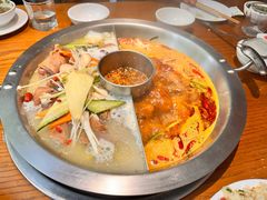 -佬土鹅肠火锅(解放路店)