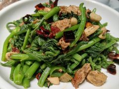 -黄泥岗·地道湖北菜(奥特莱斯店)